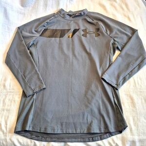 Under Armour men's size XXL gray fitted Cold Gear, long sleeve shirt EUC